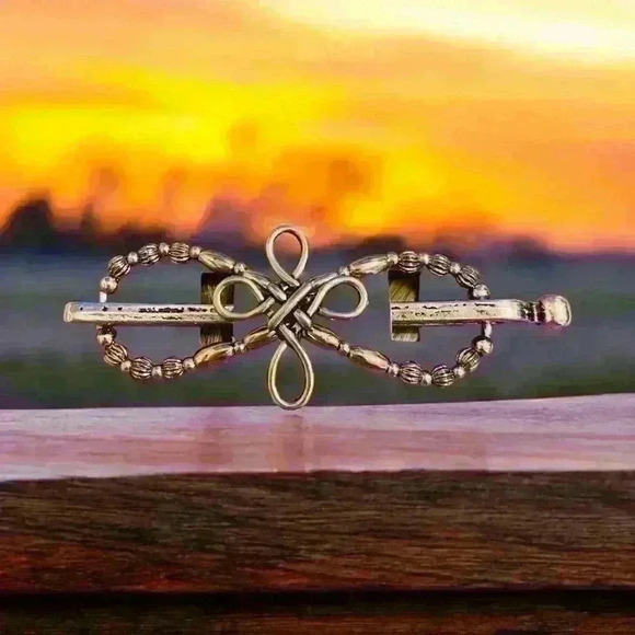 Accessories - Lilla Rose Flexi Clip Hair Barrette